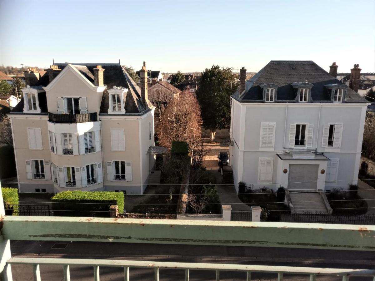 Appartement Proche Gare Et Centre Ville Melun Exterior photo