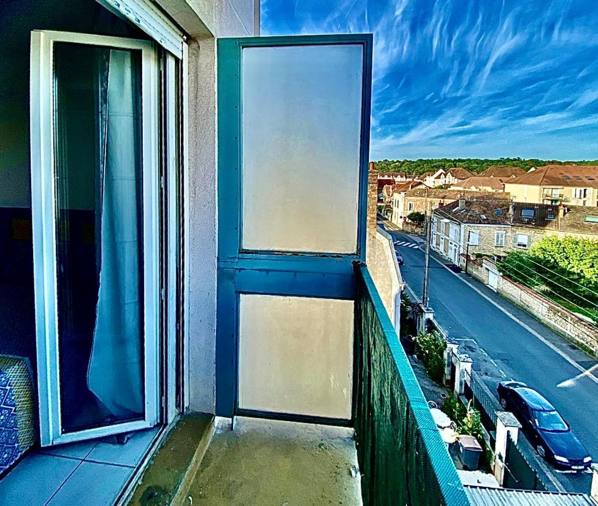 Appartement Proche Gare Et Centre Ville Melun Exterior photo