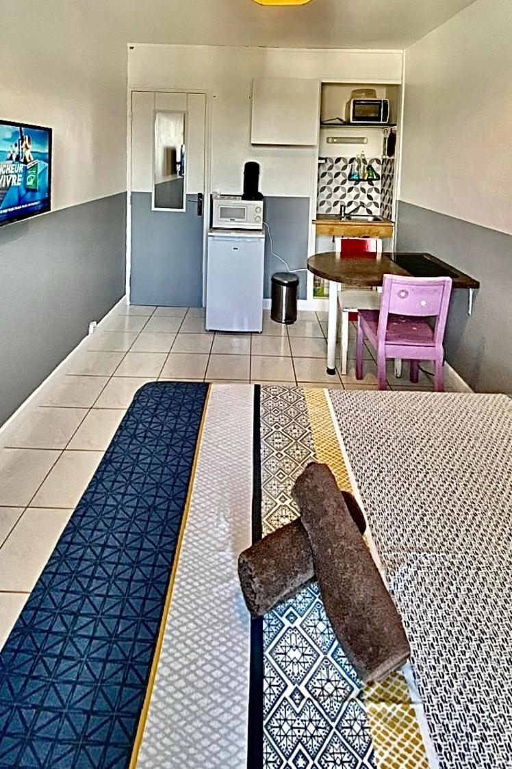 Appartement Proche Gare Et Centre Ville Melun Exterior photo
