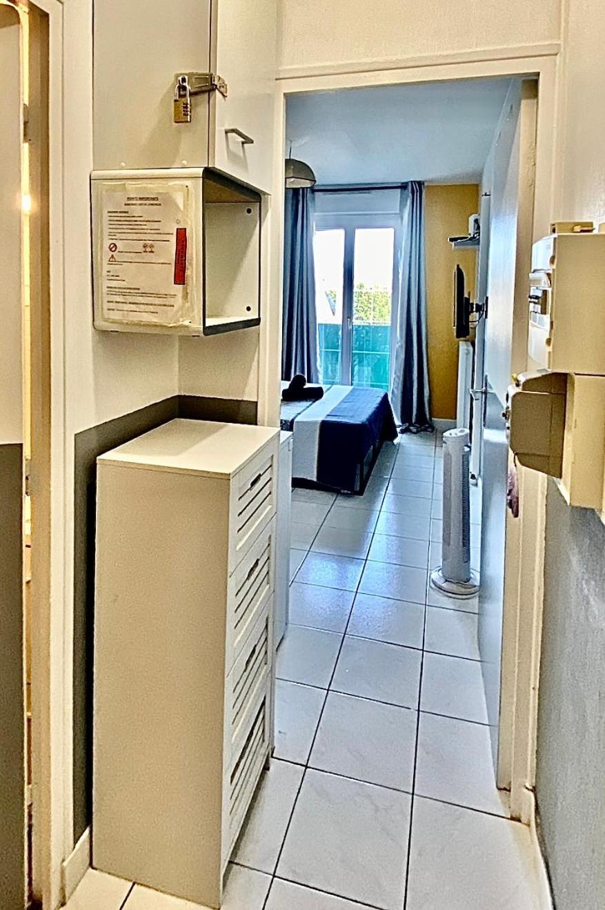 Appartement Proche Gare Et Centre Ville Melun Exterior photo